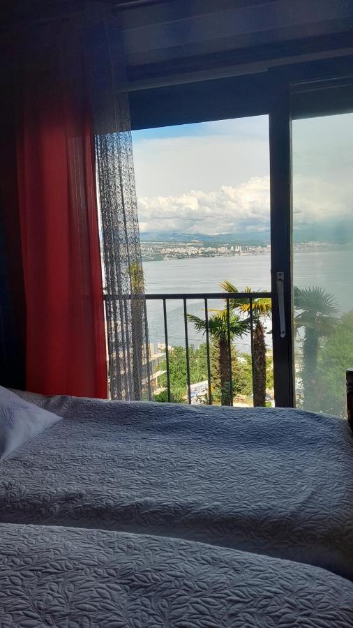 Apartment Ana Opatija Exteriör bild