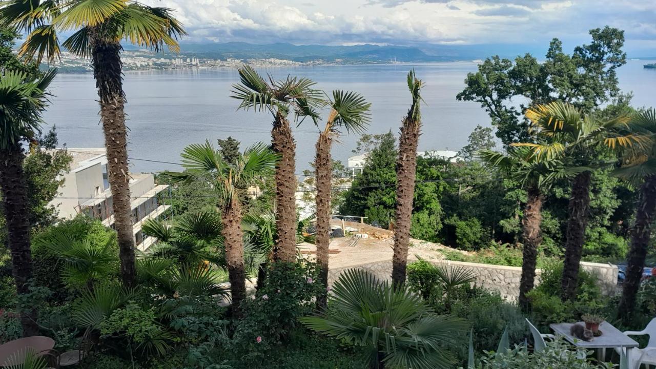 Apartment Ana Opatija Exteriör bild