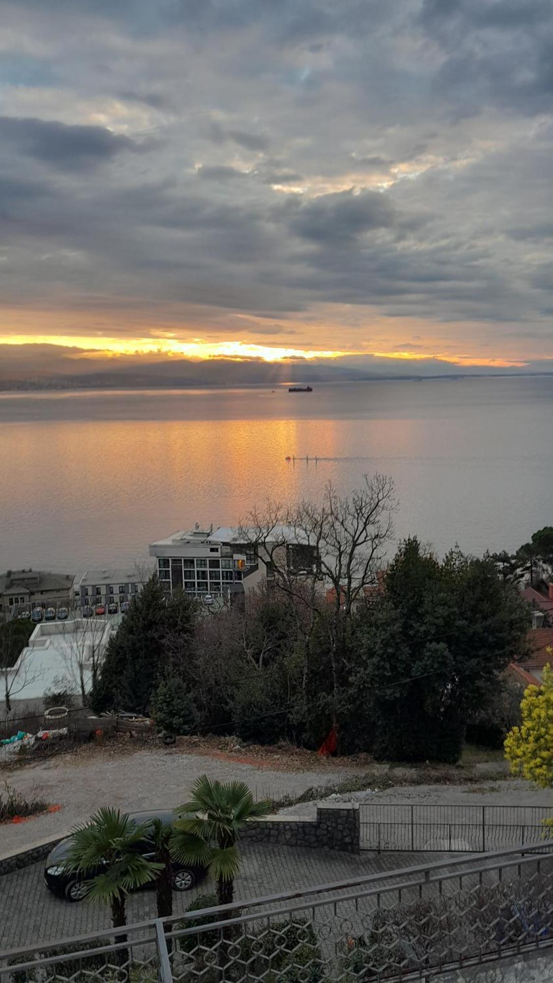 Apartment Ana Opatija Exteriör bild